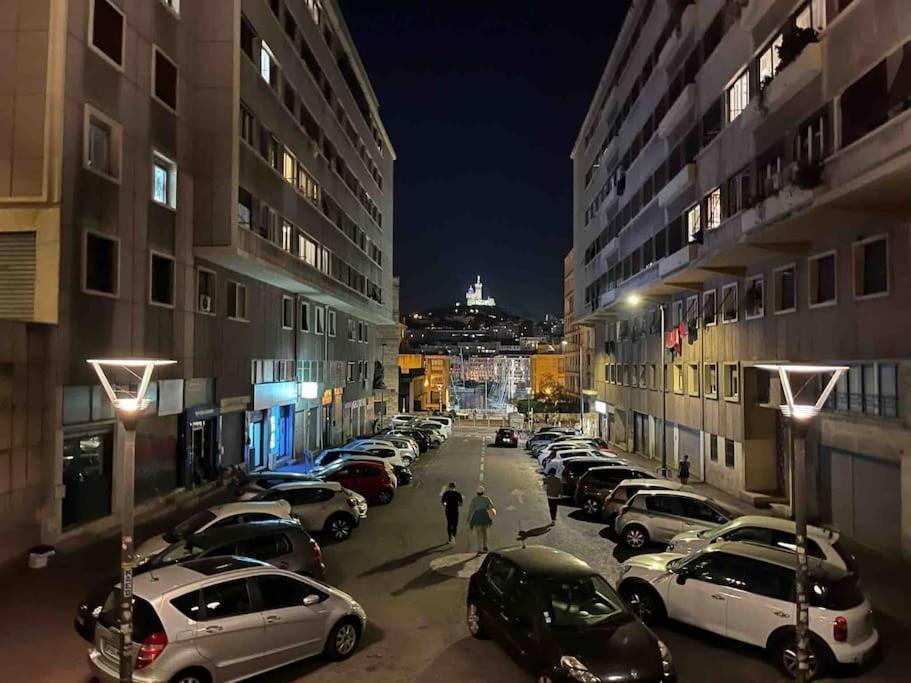 T2 De Charme Au Coeur Du Panier Lägenhet Marseille Exteriör bild
