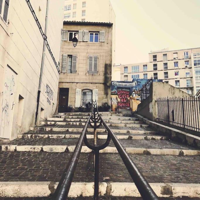 T2 De Charme Au Coeur Du Panier Lägenhet Marseille Exteriör bild