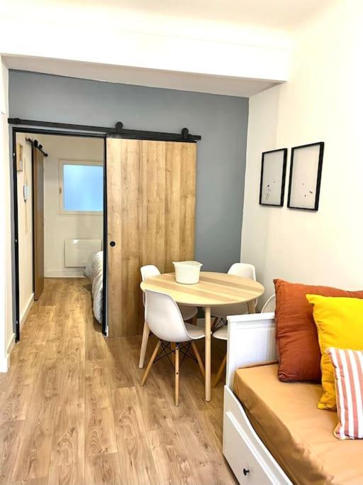 T2 De Charme Au Coeur Du Panier Lägenhet Marseille Exteriör bild
